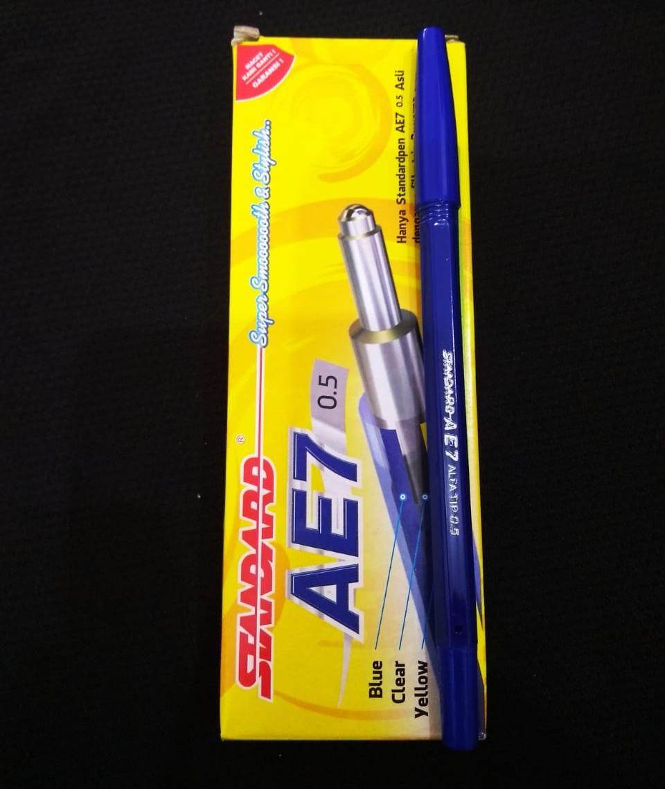 Bolpen Standard AE7 Biru (1 kotak isi 12 pc)