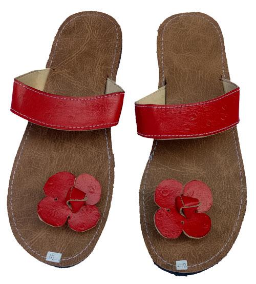 Quinn sandal kulit motif bunga wanita remaja warna merah