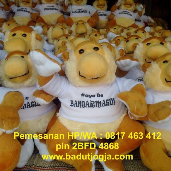 Boneka Monyet Bekantan oleh oleh souvenir Khas Kalimantan Banjarmasin Boneka08568