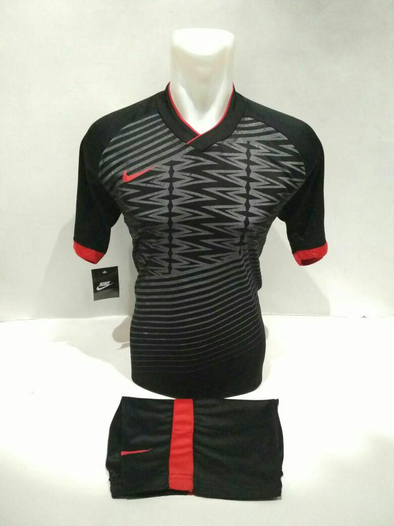 Baju Olahraga Jersey Bola Kaos Setelan Futsal / Volly Nike