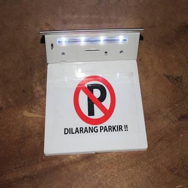 Jual Lampu Rambu Dilarang Parkir 4 Led Solar Power Tenaga Surya