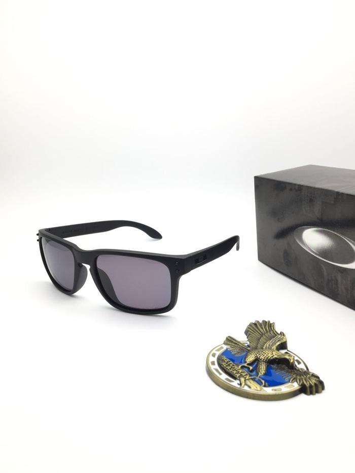 diskon 15%!! Kacamata Oakley Holbrook Black Kacamata Outdoor Polarized Murah Keren - ready stock