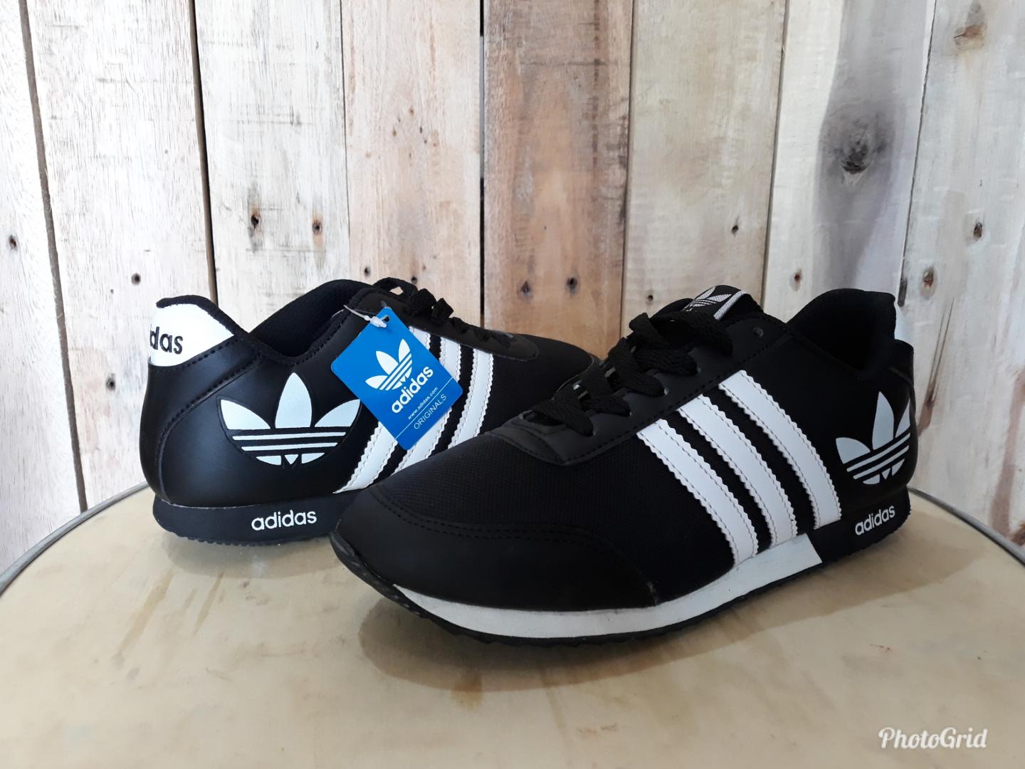 sepatu Adidas Olahraga fashion pria neo v racer runing lari joging