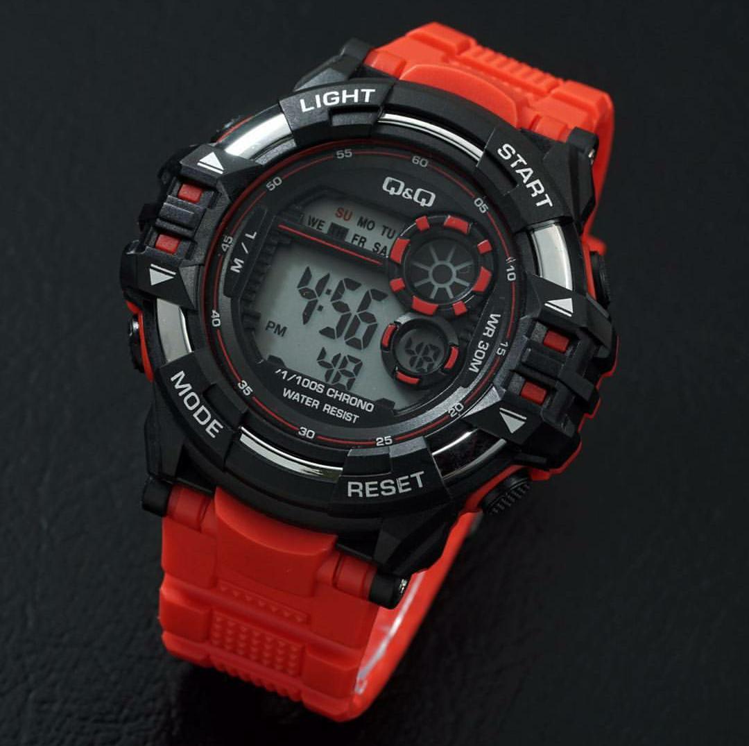 QQ Jam Tangan Sport Pria - Water Resist - Digital - Terbaru