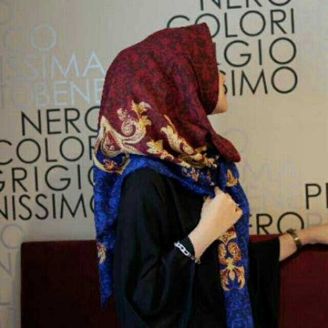 Jilbab Saudia Segiempat Motif Batik