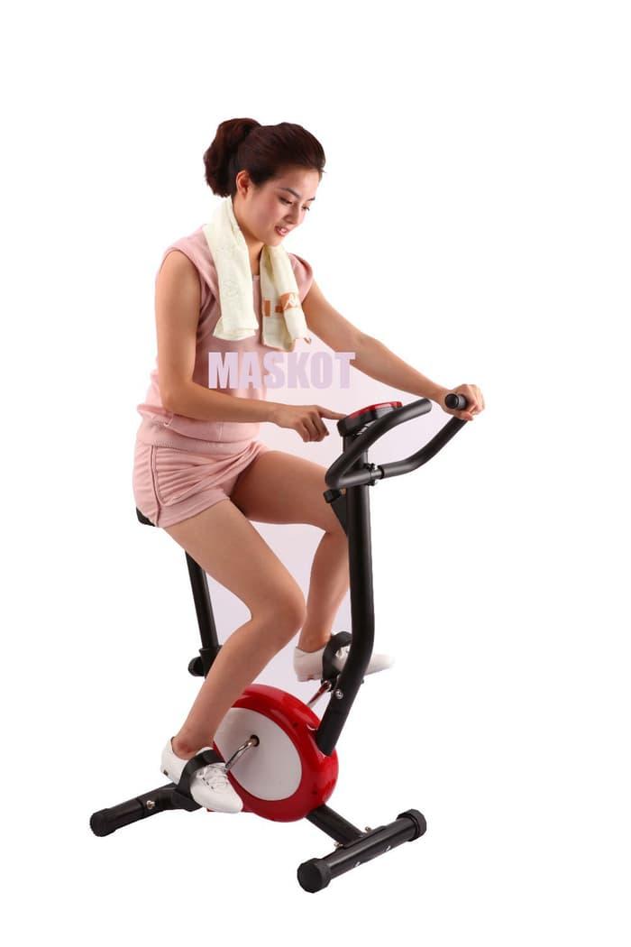 Hemat 10%!! Exercise Bike Sepeda Fitnes Paling Murah Dan Bagus - ready stock