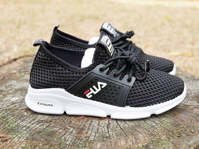 Diskon- Fila woman / sepatu perempuan / sneakers