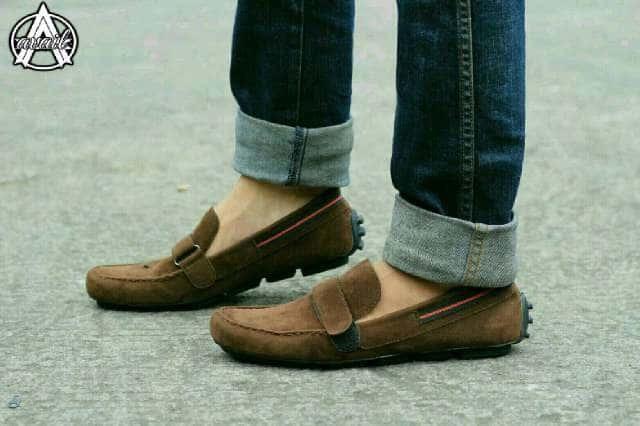 SEPATU SLOP PRIA AVAIL EVERBEST SUEDE COKLAT