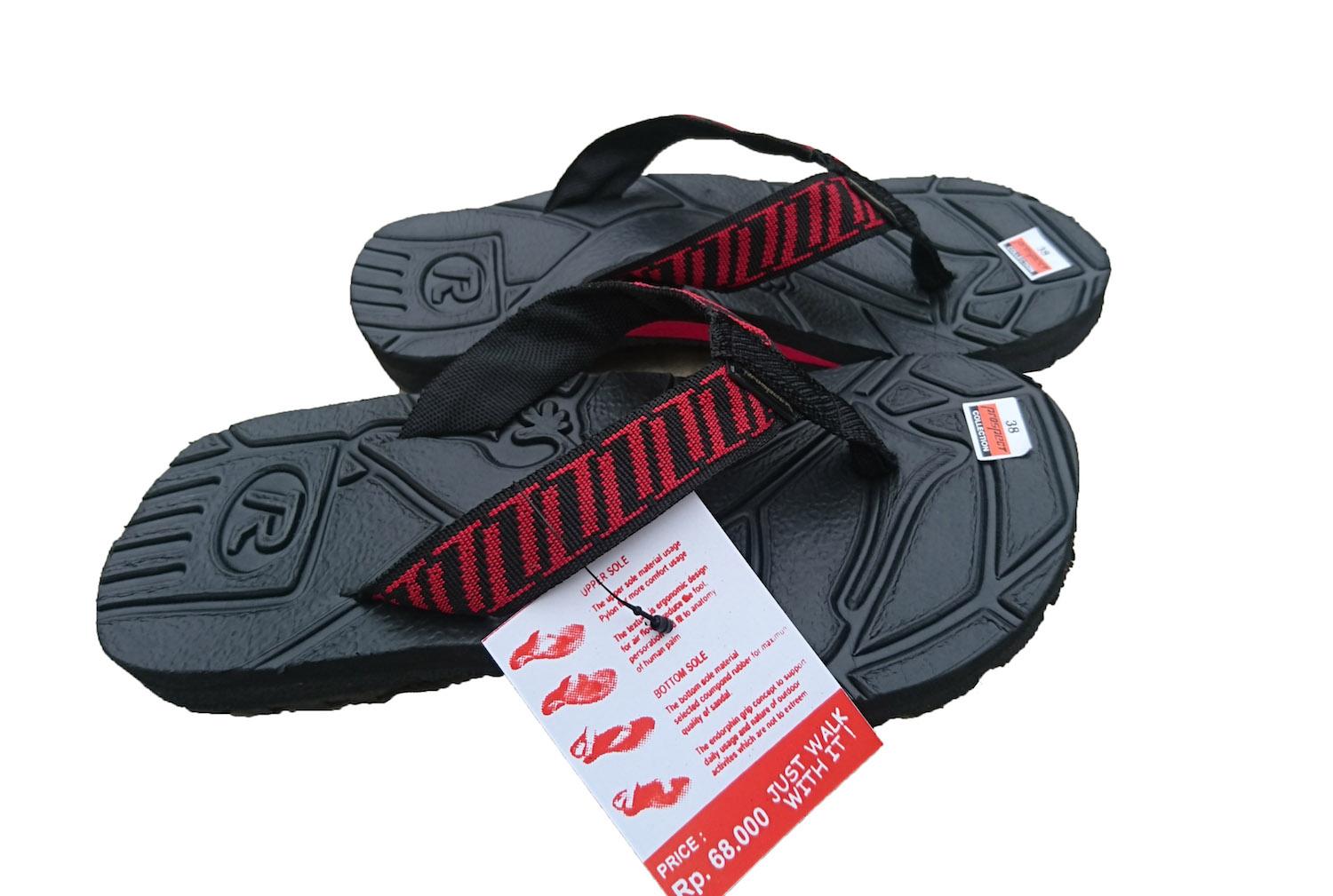 Sandal gunung jepit pria batik merah 38-42