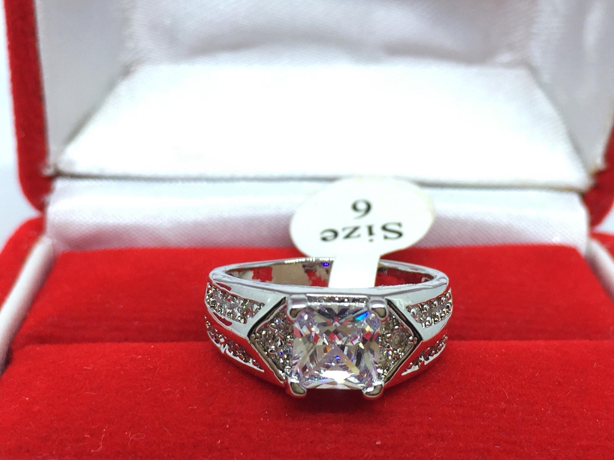 NEW Promo Perhiasan Cincin Pria Cowok Lapis Emas Putih Batu Putih Kotak Platinum BR178P Murah