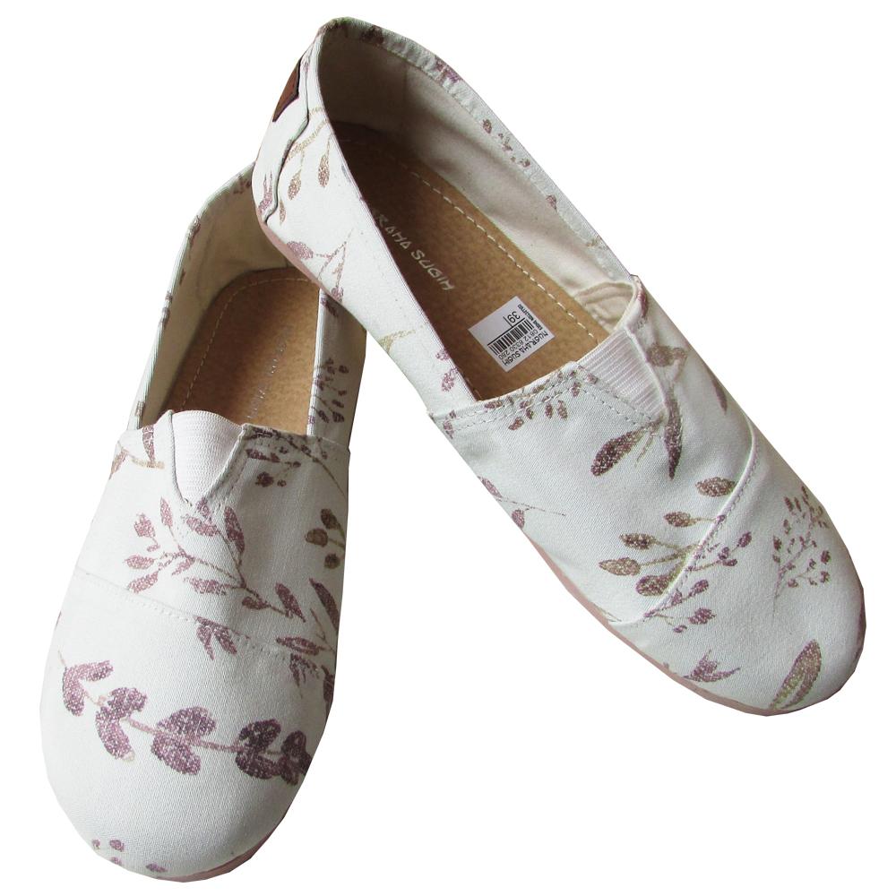 Flat Shoes Wakai Motif Daun Size 37-40