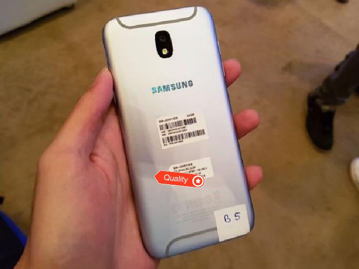 SAMSUNG GALAXY J7 PRO RESMI