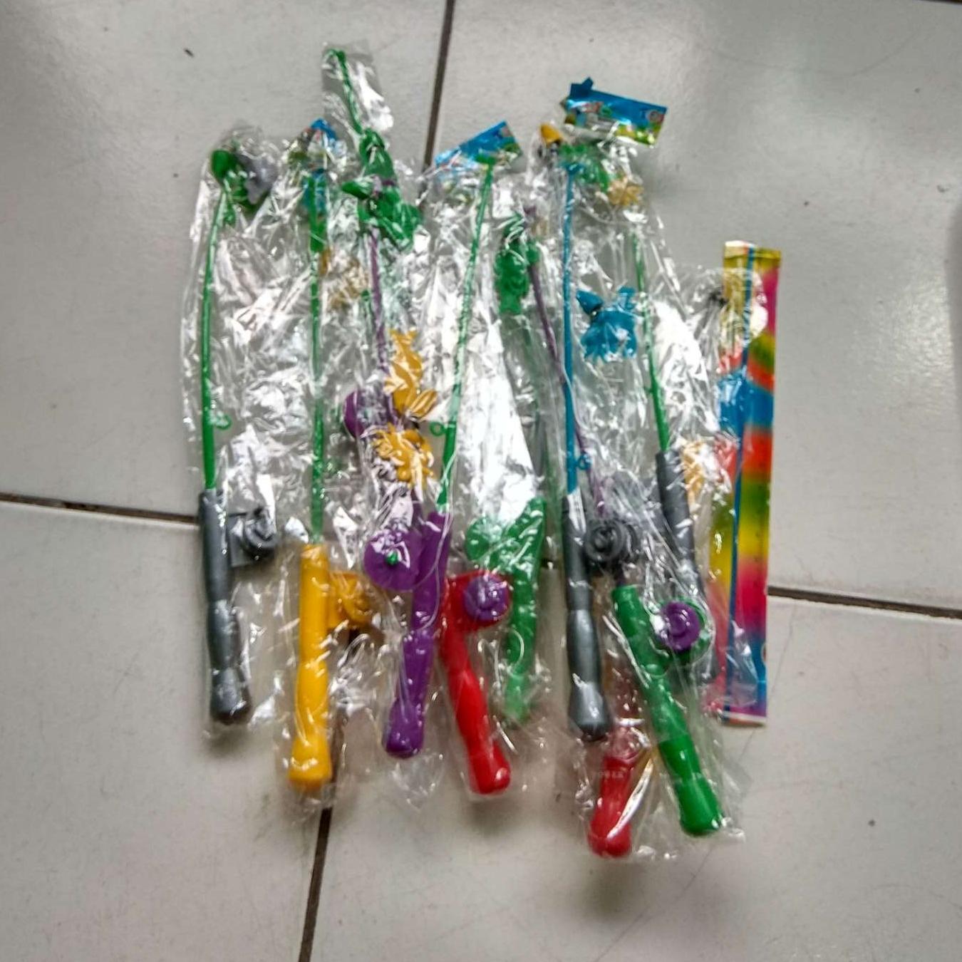 Mainan pancingan grosir