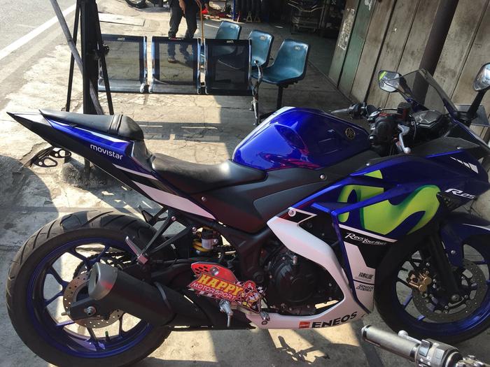 Yamaha R25 movistar edition biru normal plat AB bl 11 t