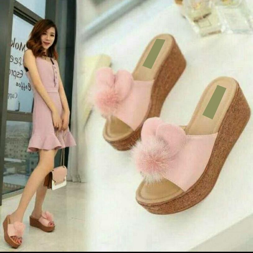 YM New Arrival Sandal Wedges Wanita Lucu