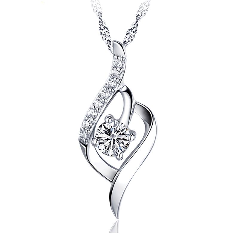 Mode Hati Pendant Emas Putih Bersinar Berlian Imitasi Kalung Charm Jewelry Hadiah
