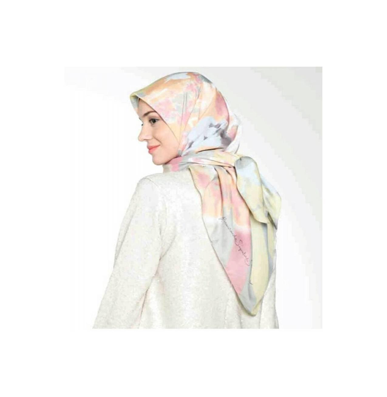 RIA MIRANDA NEW PEACH SCARF BLIBLI san titre ramadhan promo