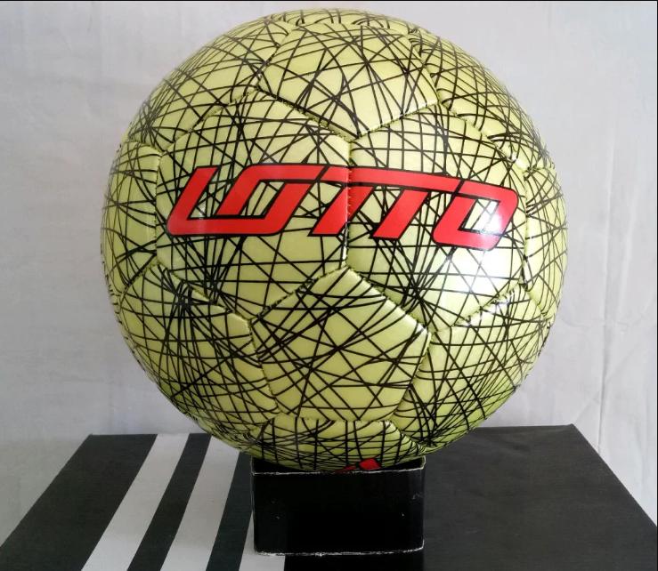 Bola Sepak LOTTO