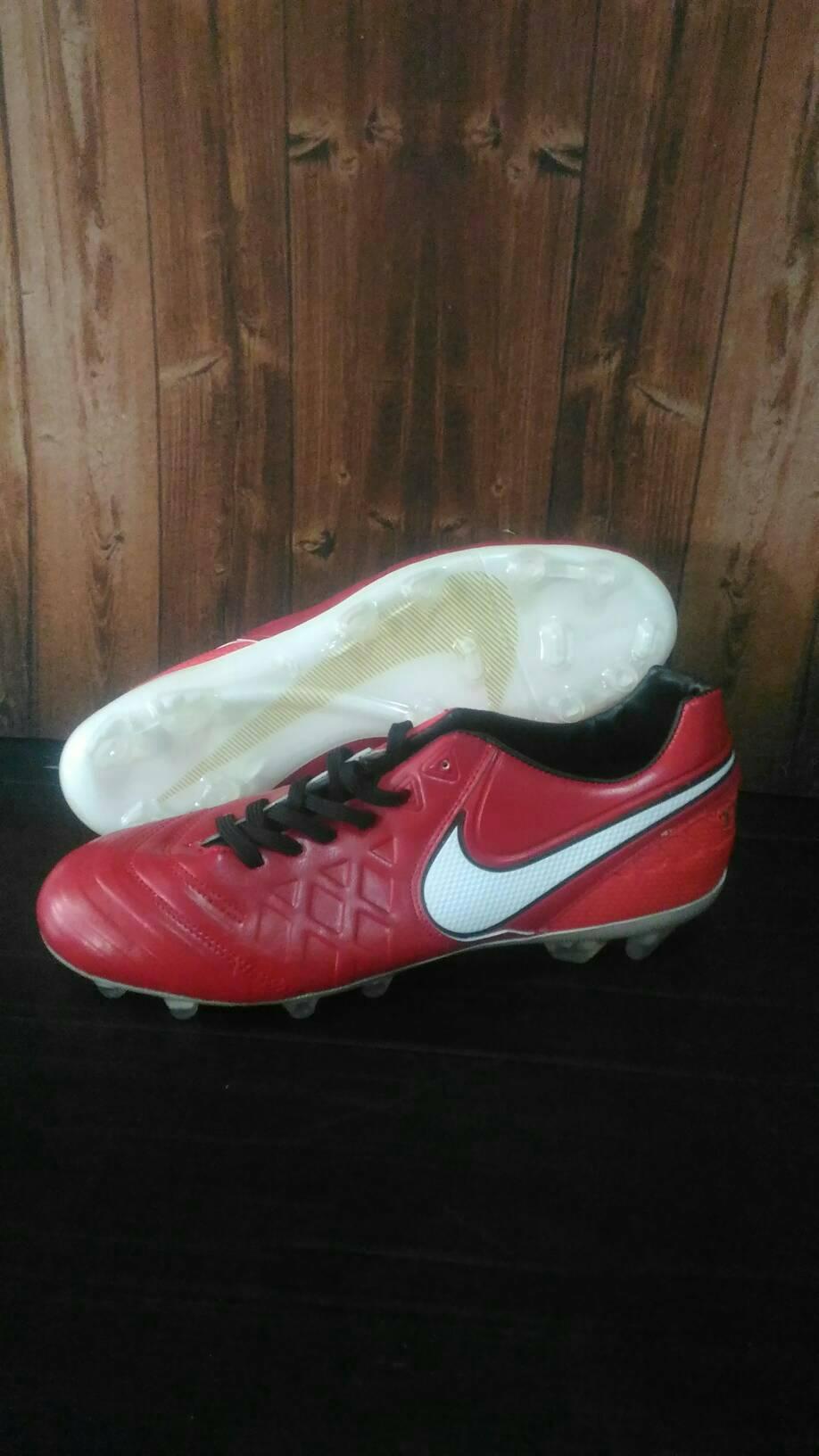 Sepatu Bola Nike Tiempo Import Vietnam.