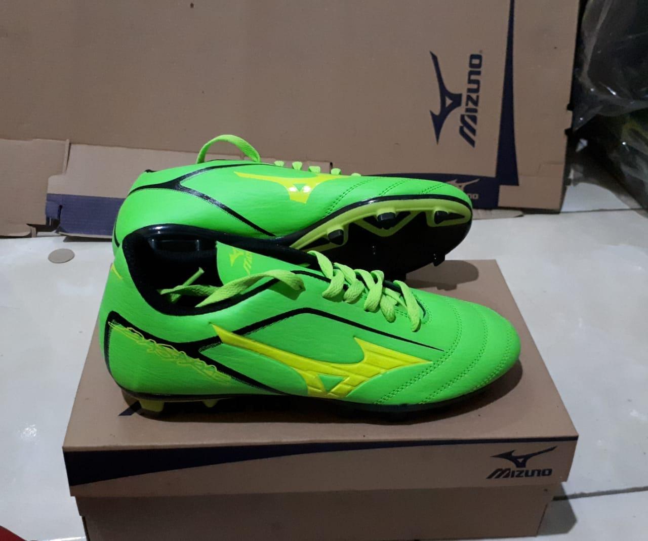 Sepatu Pria Sepatu Sepak Bola Mizuno Sepatu Murah Berkualitas