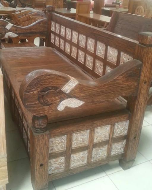 Bangku Jondang Kayu Jati