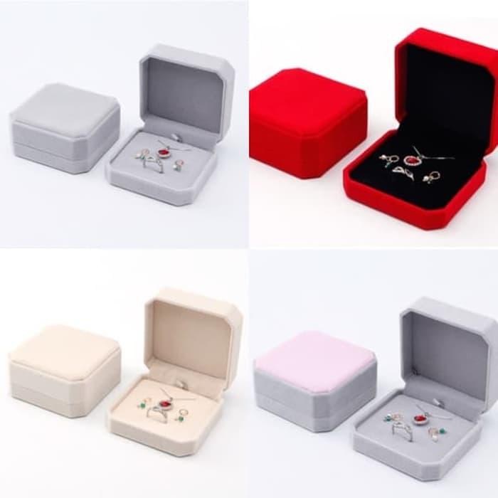 Kotak Set Perhiasan Kalung Anting Cincin Box Hantaran Velvet Bludru - perhiasan set limited edition - perhiasan menarik - perhiasan sangat komplit