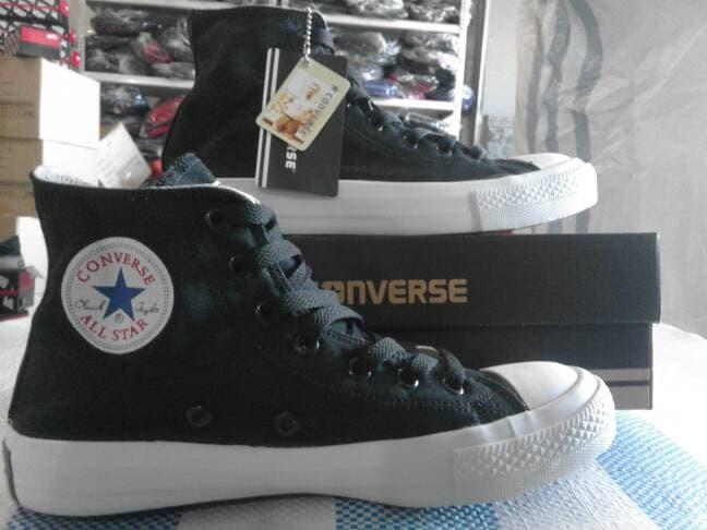 sepatu converse ALL STAR TINGGI CHUCK TAYLOR/converse CT II grosir - vBCTE5