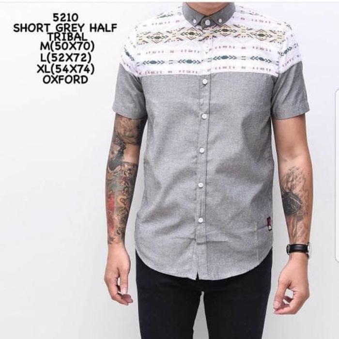 kemeja pria | kemeja grey mix batik / kemeja pria panjang soft pink simple / kemeja pria casual terbaru / kemeja pria casual termurah / kemeja pria casual keren / kemeja pria casual bagus / kemeja pria casual keren / kemeja lengan panjang pria casual / ke
