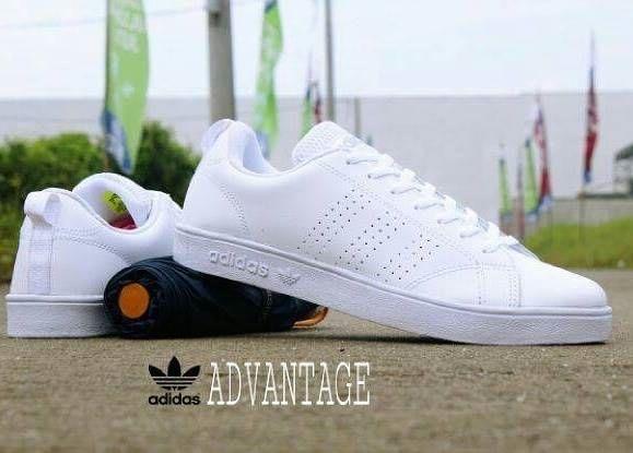 Sepatu Sneakers Adidas Neo Advantage Premium