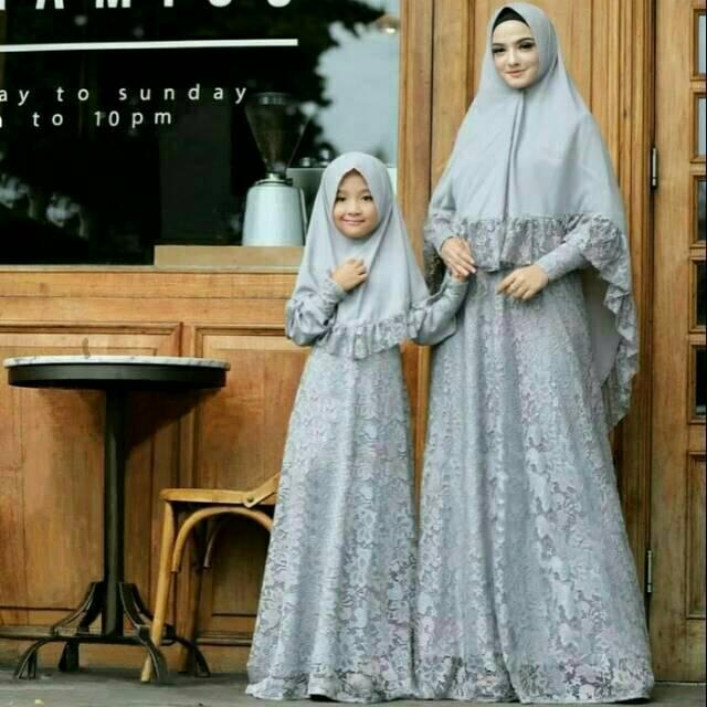 (TERBARU) Couple Hijab Naura + Jilbab Ibu dan Anak Baju Couple Brukat Jersey Gamis Longdress Maxi Syari Busui ()