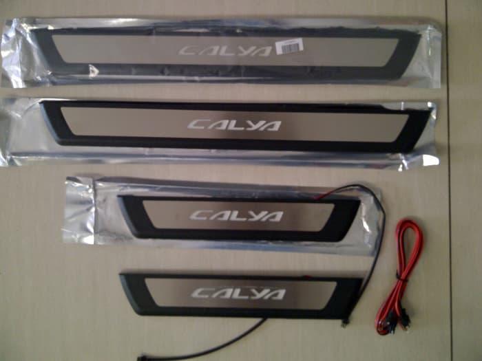 BEST SELLER Sillplate Samping Plastik Stainless Lampu Kombinasi Calya
