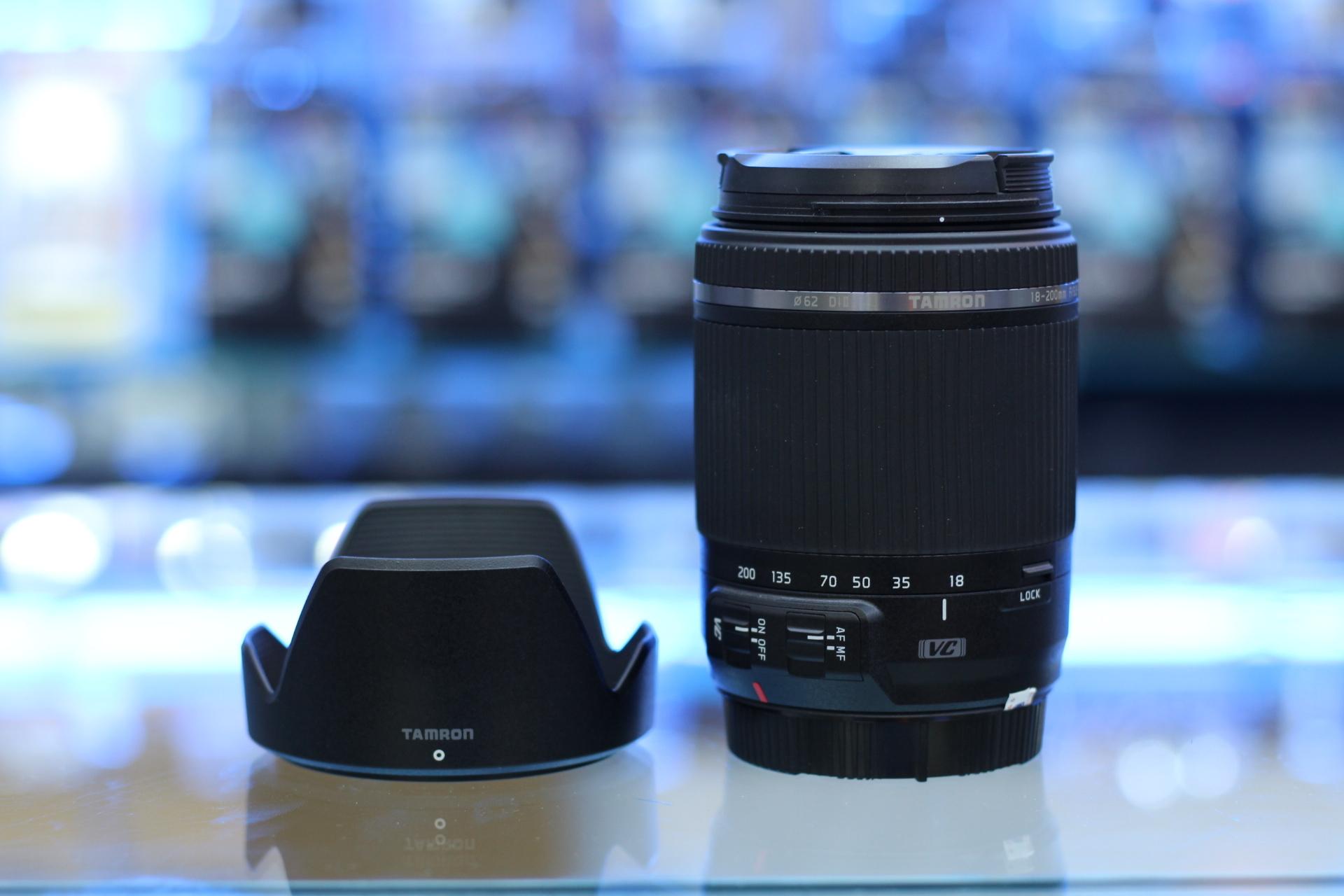 Lensa Kamera Tamron 18-200 VC Bonus Filter Pelindung Lensa