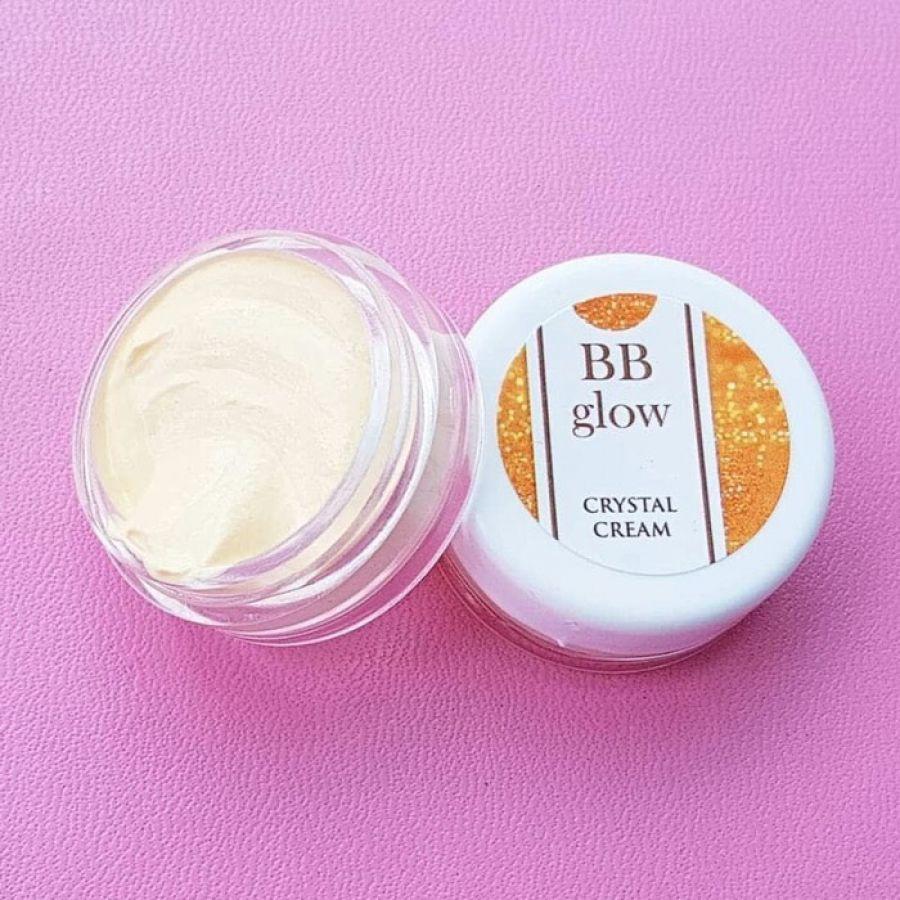 Sehat dan Cantik dengan BB Glow Crystal Cream Glowing - Foundation