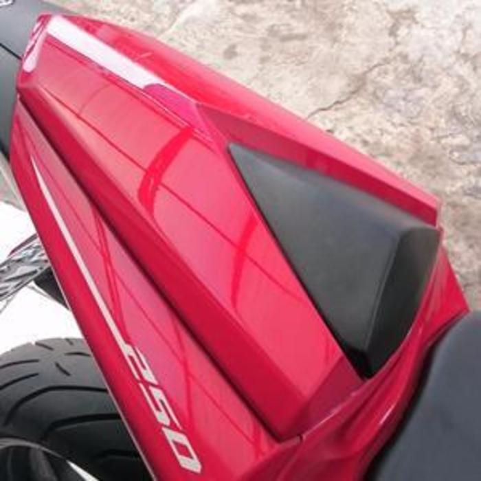 single seat r25|single seat mt25|jok r25|jok mt25|Single Seater ( Jok ||| JOK motor anak | sarung| hidrolik| sandaran belakang | kulit| custom | nmax | cover| jaring| vario | beat | sandaran| cover| variasi | c70 | mio | cb | rx king |