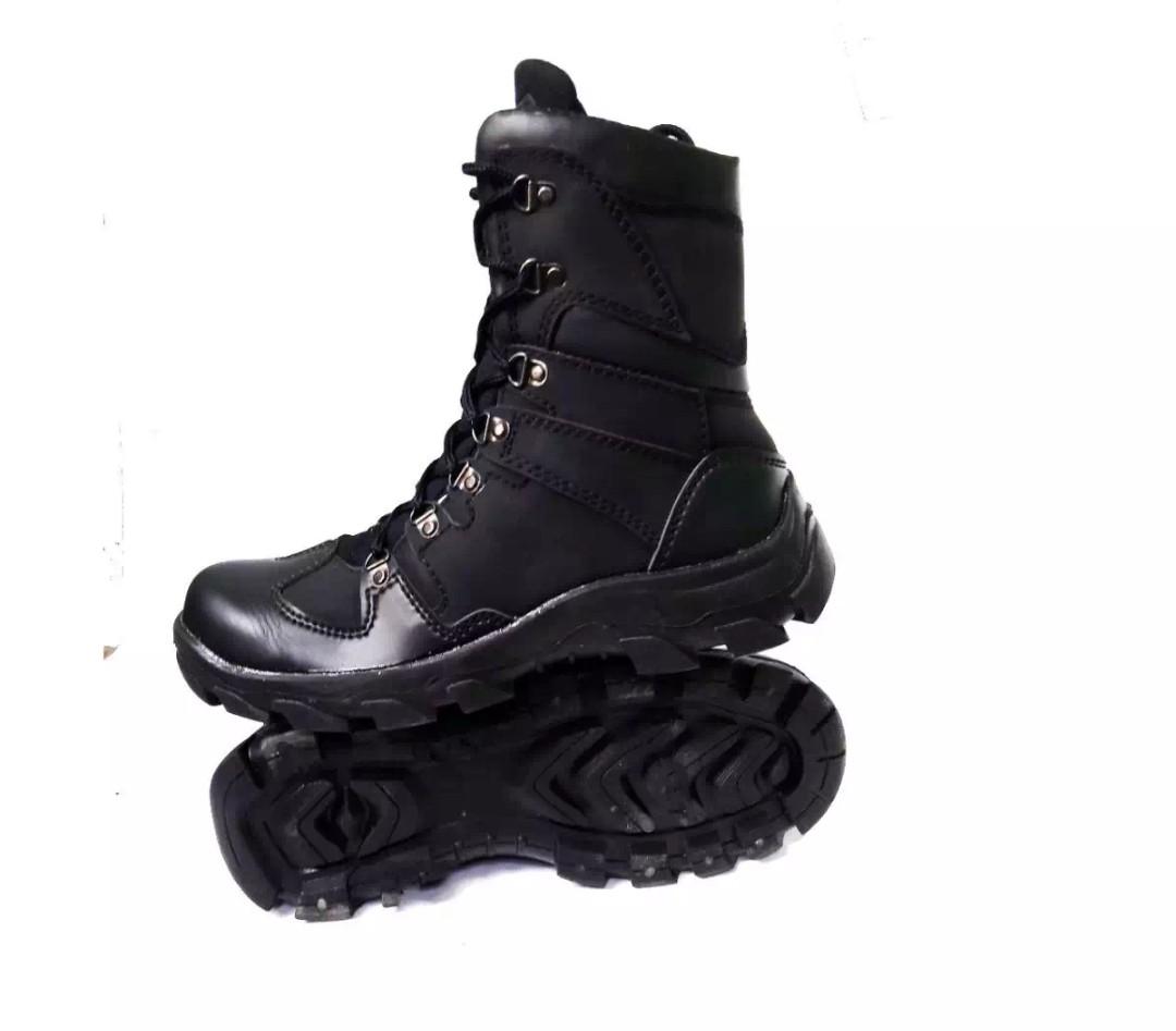 SEPATU DELTA BOOT PRIA SAFETY STEEL ROOTWEILER