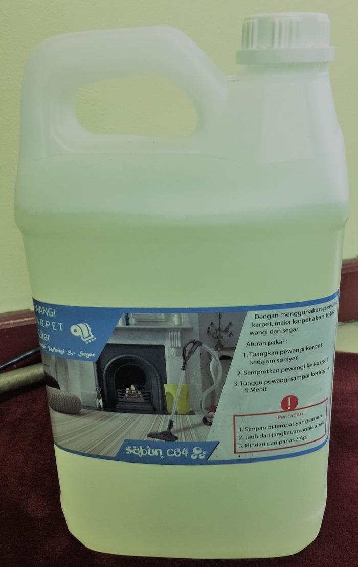 PEWANGI KARPET 5 LITER WANGI TAHAN LAMA COCOK UNTUK KARPET MASJID