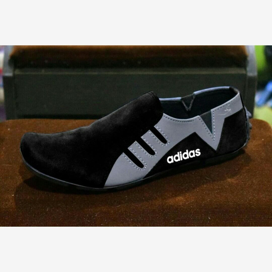 Sepatu Casual Pria Slip On Adidas Ziverseven sepatu Casual Sneakers Slip on Slop Loafers Formal Santai Jalan-jalan Kerja Kantor Nike adidas Boots vans Kickers Caterpillar tracking Hiking Pria 
