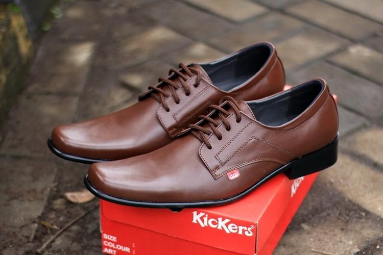 Kickers - Sepatu Pantofel Kulit Asli Pria Santai Casual Asli Formal Dinas Kantor