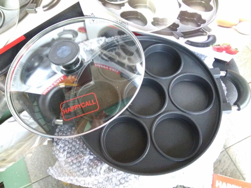 Cetakan Martabak Mini 7 Lubang Happy Call Aluminium Berlapiskan Teflon