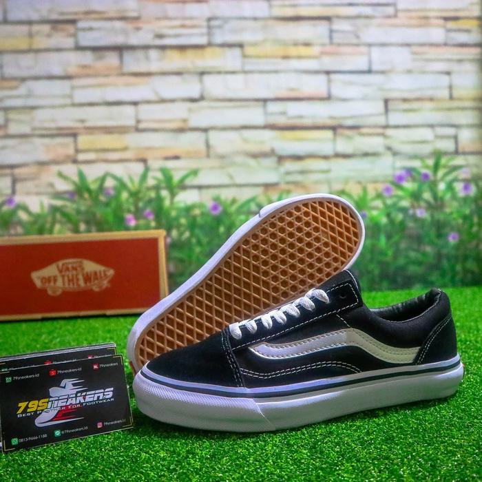 Sepatu Vans Oldschool Man & Woman Premium Original - UDH1 / 3 - Sneakers original - Sepatu Pria Keren - Fashion Pria Terpopuler - Best Seller