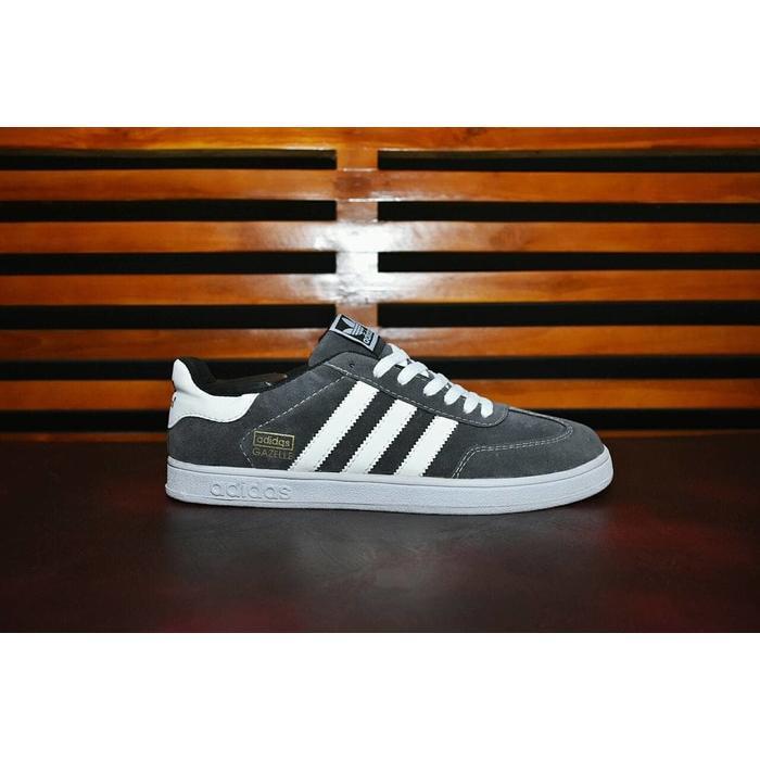 sepatu casual and sport gazele