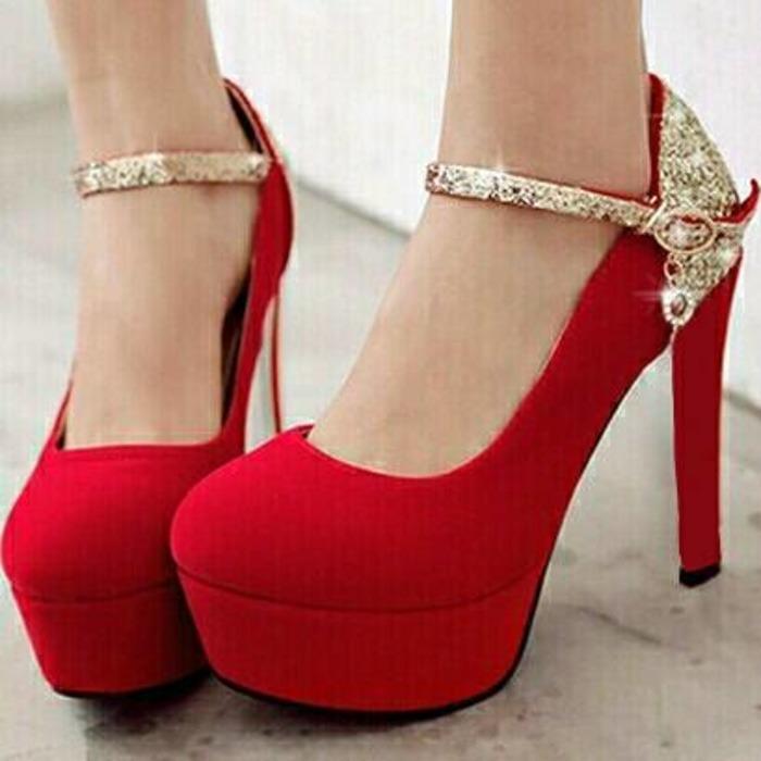 HEELS GLAMOUR MERAH