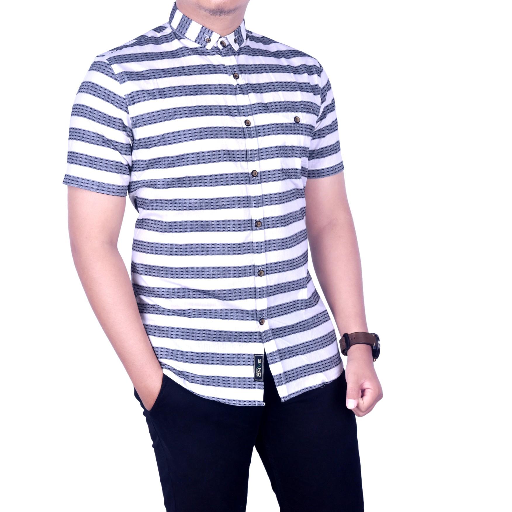 Perment_Fashion1 Kemeja Motif Pria Lengan Pendek / Kemeja Surfing Cowok / Kemeja Printing / Kemeja Kantoran - 5752 Black & White