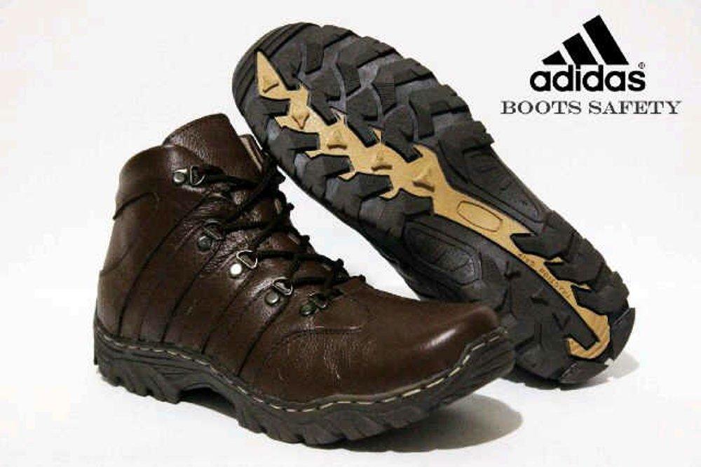 Sepatu adidas trex boots safety kulit warna coklat kerja pria