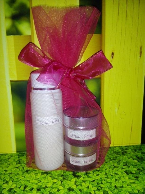 murah Paket Cream Glowing Premium 100%/ori/