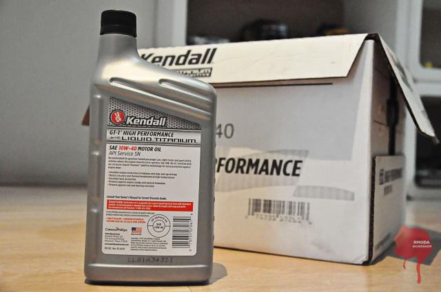 Oli Kendall SAE 10W-40 with Liquid Titanium (MOTOR & MOBIL)