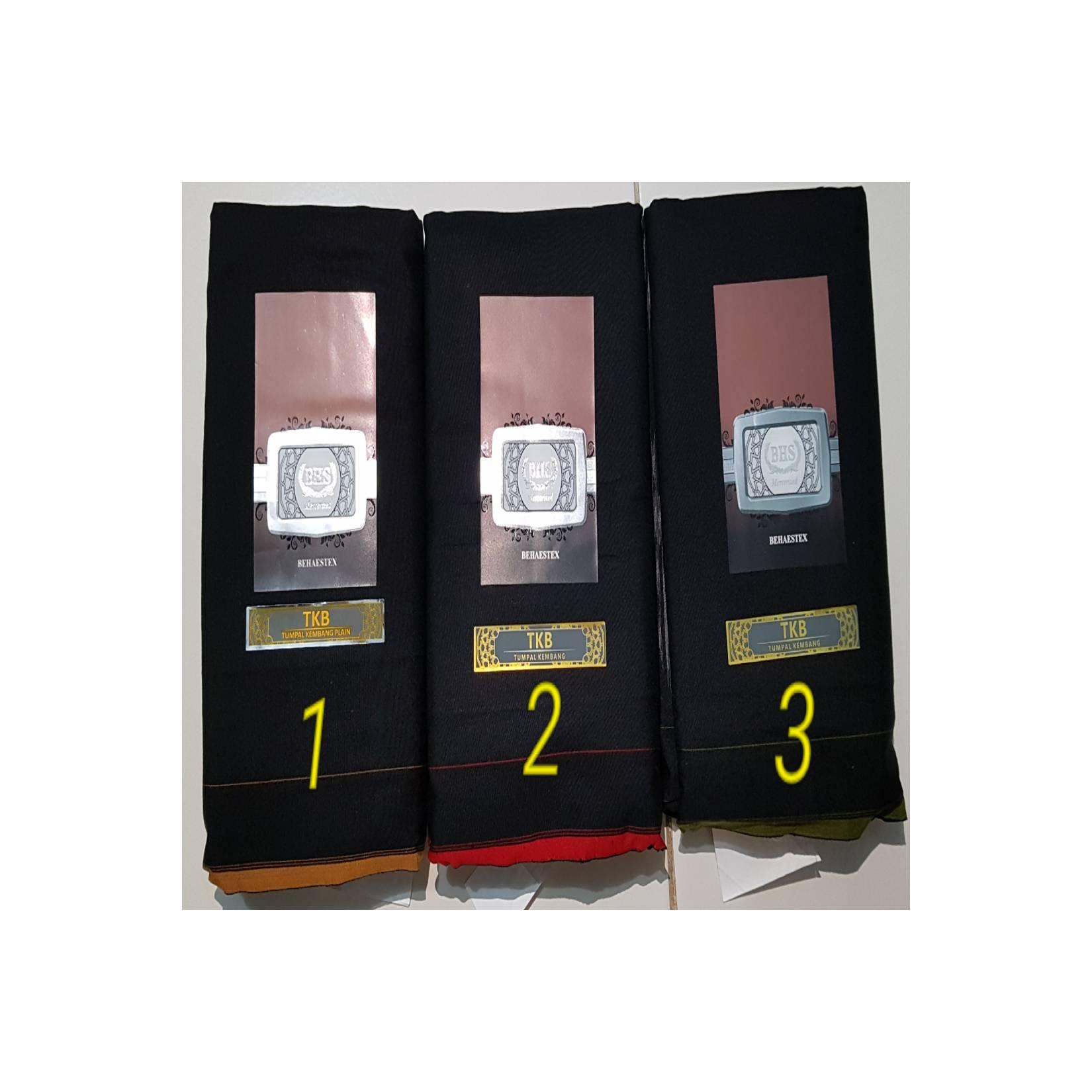 SARUNG BHS MERCHERIZED TKB TUMPAL KEMBANG PLAIN SILVER (warna hitam)