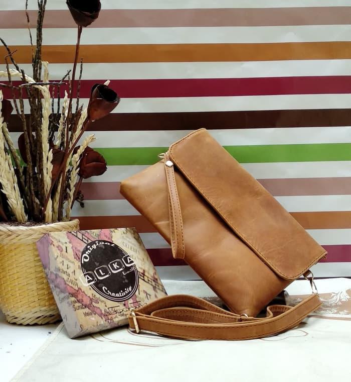 Tas Kulit Wanita Dompet Tangan Garutan