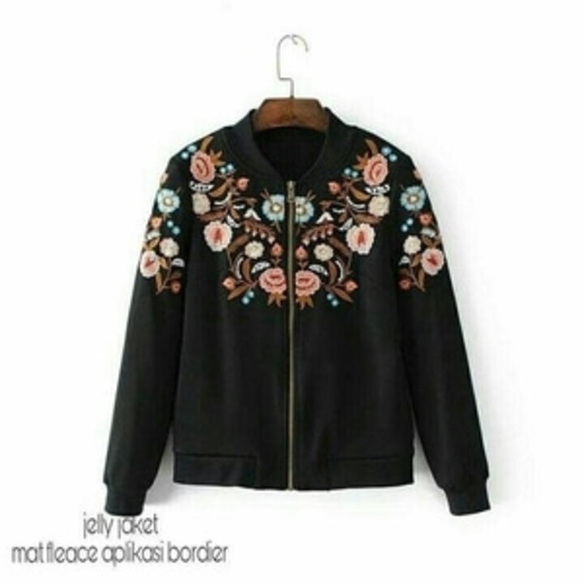 SyukronCollection JAKET WANITA BOMBER WANITA KECE OUTWEAR KEKINIAN BISA COD JELLY HITAM