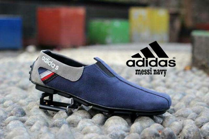 Sepatu Suede Slop Santai Pria Model Kickers Nikke Casual Sendal Addidas. Slip On Flatshoes cowok TERLARIS DI LAZADA